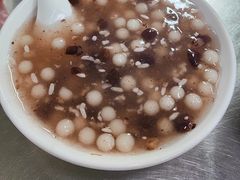 -芳婆糕团店(王府大街店)