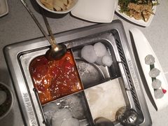 -海底捞火锅鲜切牛肉主题店(长寿路店)