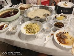 -沸腾鱼乡(知春路分店)