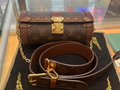-臻新二手奢侈品回收鉴定(塘桥店)