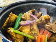 砂锅大鱼头-众源美食(光复阁店)