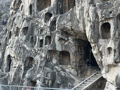-龙门石窟