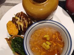 -东方红海鲜百汇(国际大厦店)