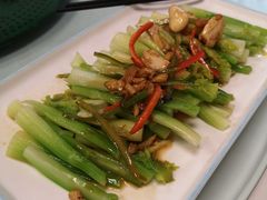 -品香菜馆(旗峰路中侨大厦店)