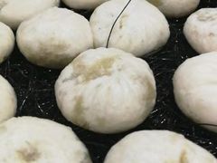 -舒小笼松针小笼包
