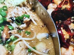 -荷香婆婆鱼锅(七一路店)