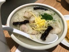 现包清鸡汤鲜虾小馄饨-苏小柳点心·手作小笼包(新街口分院店)