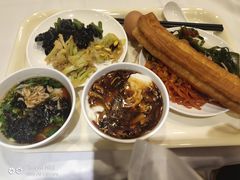 -碧中海汤泉汗蒸酒店