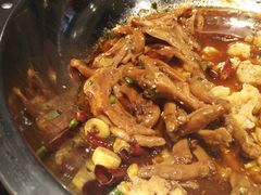 麻辣鸭爪-张大师鸭爪爪特色干锅(钱塘江路店)