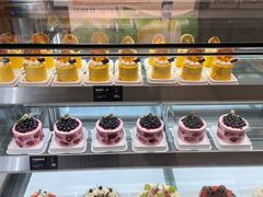 -罗森尼娜(德思勤店)