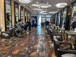 -八佰伴8008星级形象店