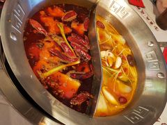-大芊金重庆串串火锅(南京路店)