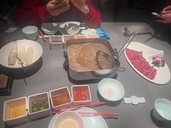 -左庭右院鲜牛肉火锅黑金店(陆家嘴中心店)