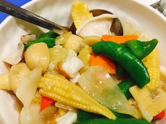 海鲜豆腐煲-关夫人餐厅(阳光广场店)