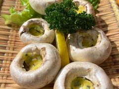 黄油口蘑-梦山水日本烧肉(五四广场店)