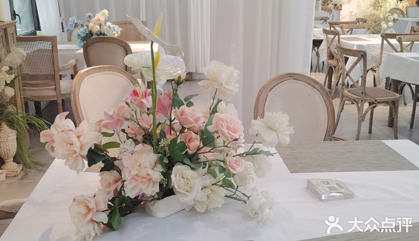 木芙甜点氛围餐厅，味觉与视觉的双重盛宴