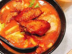 番茄浓汤鸡翅猪扒通粉-华嫂冰室(尖沙咀店)