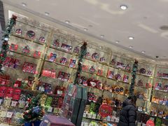 -VENCHI 闻绮(北京国贸商城店)