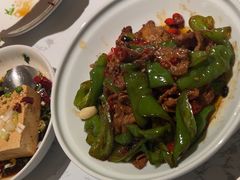 -关东小磨东北菜(漕河泾印象城店)