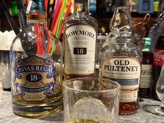 -TIAN TATTOO BAR