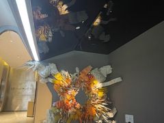 -上海虹桥中心爱琴海亚朵S酒店