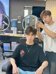 -藤野造型烫发染发