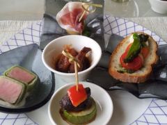 上海浦东丽思卡尔顿-北外滩套房行政酒廊小吃-上海浦东丽思卡尔顿酒店