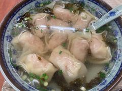 -无名氏宵夜小摊(祝家三姐妹馄饨店)