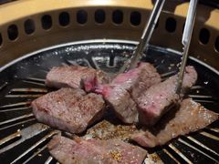 -炼火烤肉店