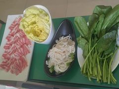 -金华砂锅筒骨砂锅夜宵(临平店)