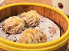 蟹黄汤包-香园茶社·金陵小灶(老门东店)