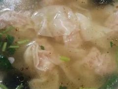 -三好食堂(煎饺·馄饨·肉饼米线·盛世广场店)