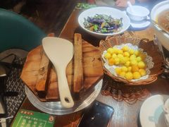 -鱼头泡饭·湖北菜·非物质文化遗产(岳家嘴总店)