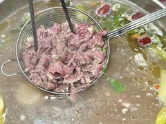 -乡土黄·鲜牛肉火锅·小龙虾(兴业街店)