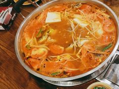 -亮欢寨酸汤鱼(沙冲路店)