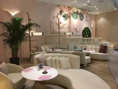 -MEET缘燕窝甜品&Tang's cake(华润万象城店)