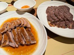 -荣家黄鱼面(前滩太古里店)