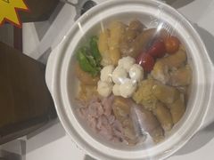 -赶海部落海鲜城(海阳路店)