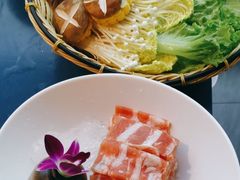 -鲜念蒸汽石锅鱼(红山6979店)
