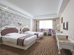 -柏纳酒店(百色市政府恒基广场店)