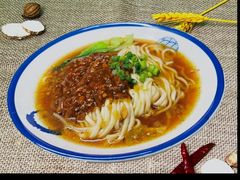 -傻根大肉面(三美店)