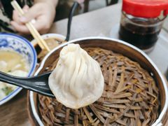 薄皮小笼包-刘长兴(逸仙桥店)