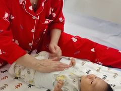 -爱月宝月嫂·育儿嫂(哈尔滨总店)
