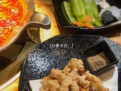 -湊湊火锅·茶憩(杭州湖滨银泰in77店)