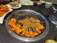 -韩味园果木炭烤鲜肉(陵东街店)