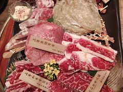-肉魁屋·烧肉·烧鸟·酒场(高新店)