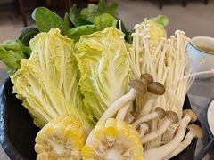 -品也·鲍鱼鸡火锅(皇庭广场店)