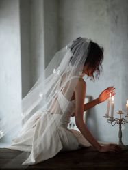 -艾米丽婚纱礼服