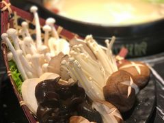 -小椒娘撒椒鱼火锅(三八广场店)