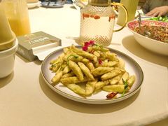 -八府香鸭·啫啫煲(华山路店)